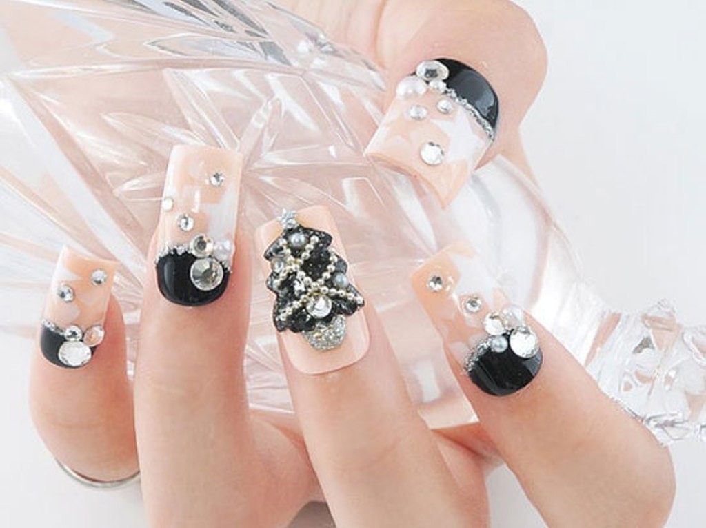 70 Hottest & Most Amazing 3D Nail Art Designs 45 3D Nail Art Designs (45)