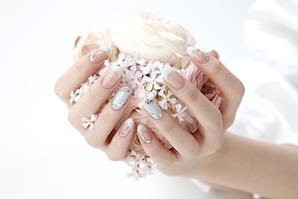 70 Hottest & Most Amazing 3D Nail Art Designs 58 3D Nail Art Designs (60)