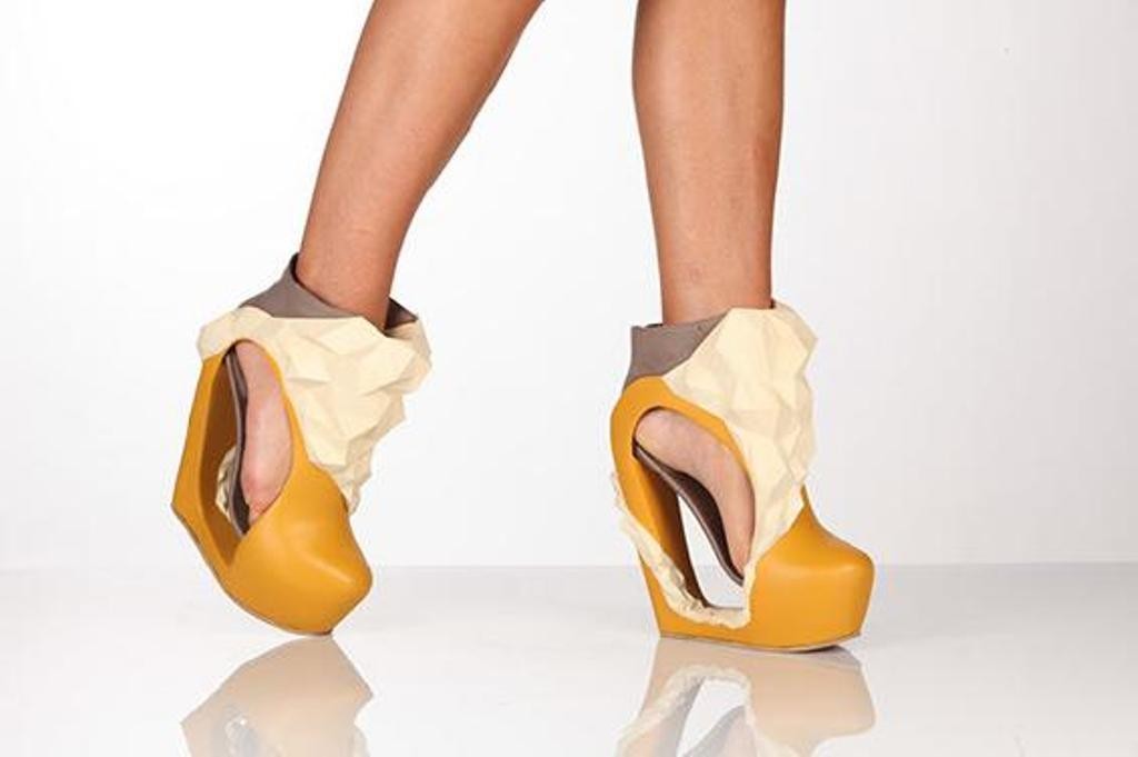 3D-Printed-Shoes-24 64 Strangest & Catchiest 3D Printed Shoes