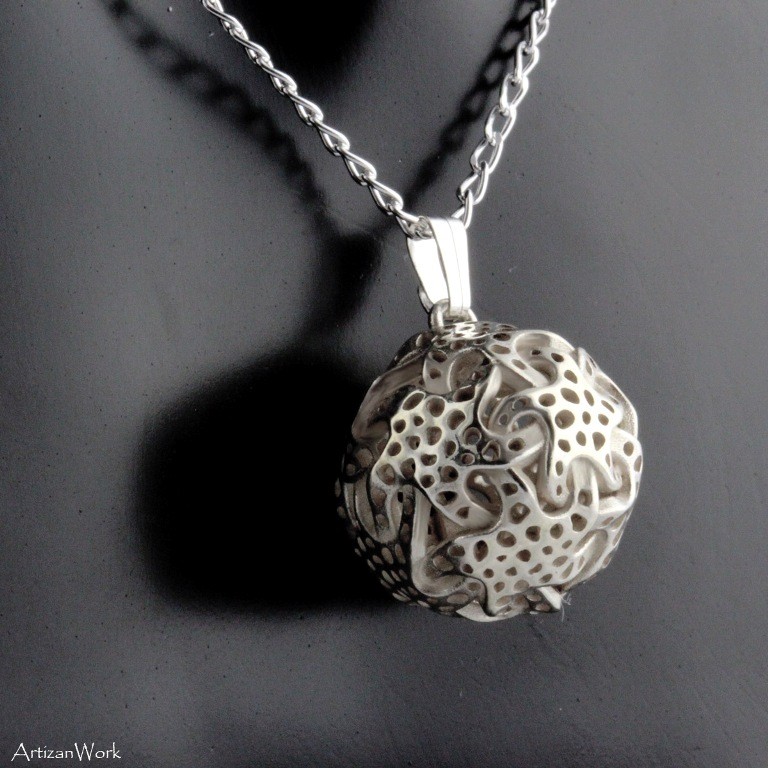 3D-printed-jewelry-designs-21 50 Coolest 3D Printed Jewelry Designs