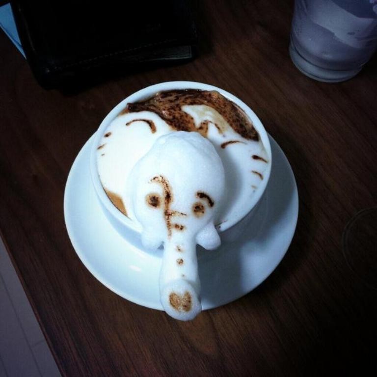 32 Most Eye-catching Sculptures of 3D Latte Art 32 Sculptures of 3D Latte Art (30)