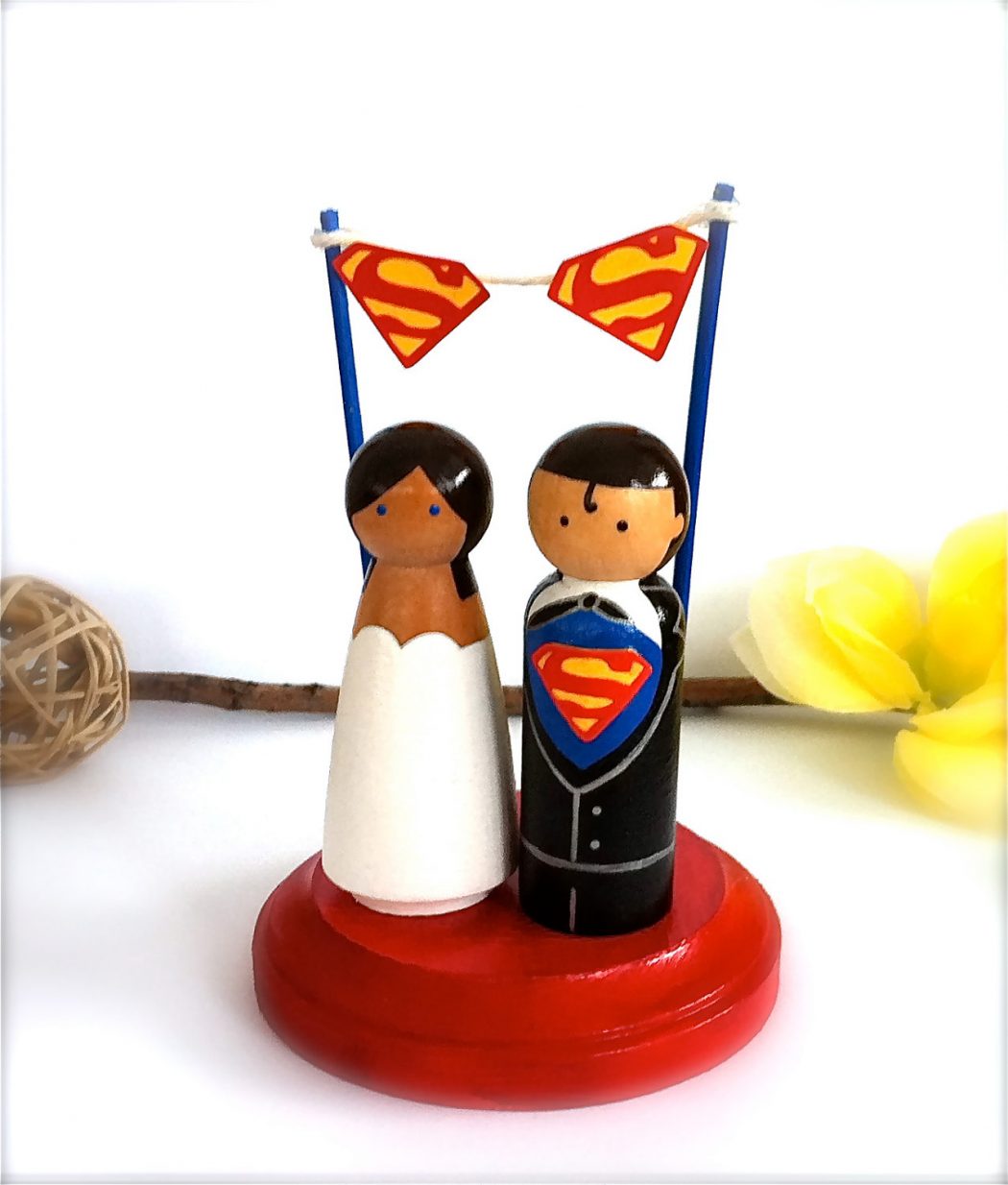 317564-superman-wedding-cake-topper-with-superman-by-creativebutterflyxox Top 10 Most Unique and Funny Wedding Cake Toppers 2019