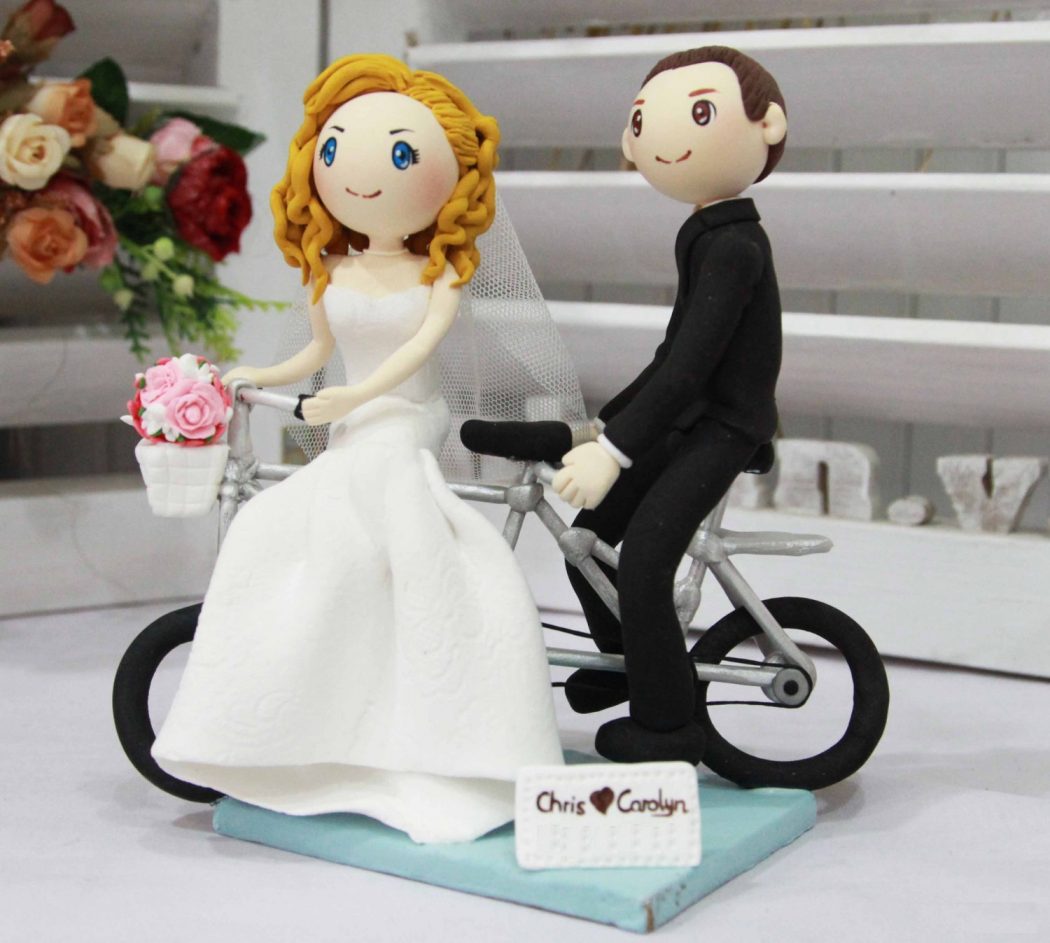 il_fullxfull.476511411_cdjb Top 10 Most Unique and Funny Wedding Cake Toppers 2019