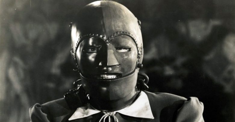 the man in the iron mask Top 10 Most Mysterious People in the History - 1