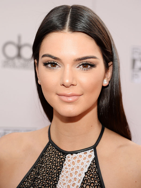 kendall-jenner-1-600x800 Top 10 Most Famous Celebrities Ever