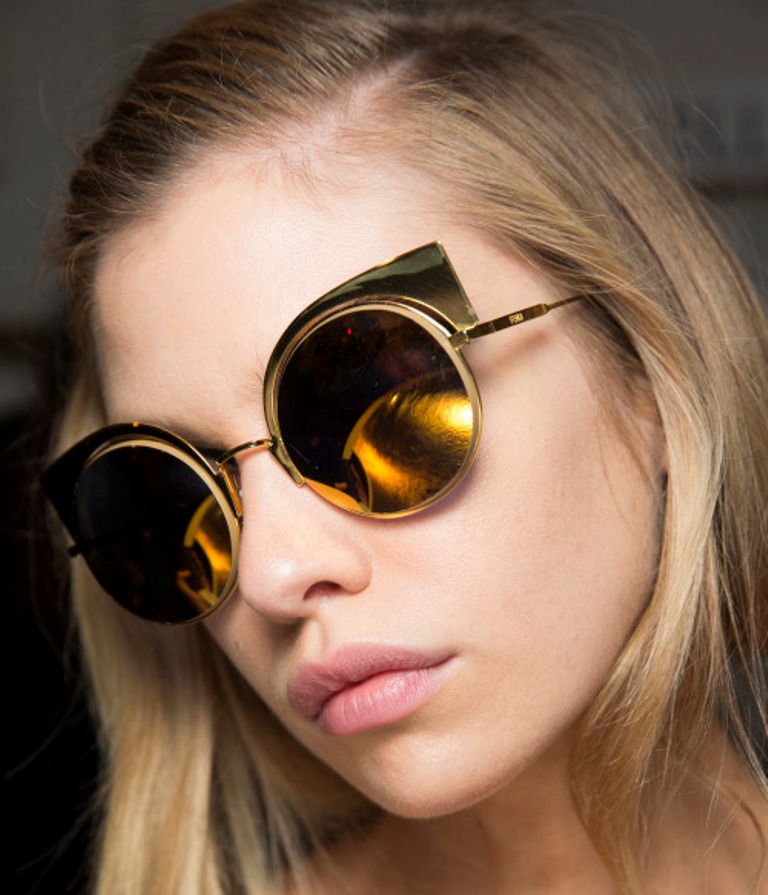 cat-eye-sunglasses-8 57+ Newest Eyewear Trends for Men & Women 2022