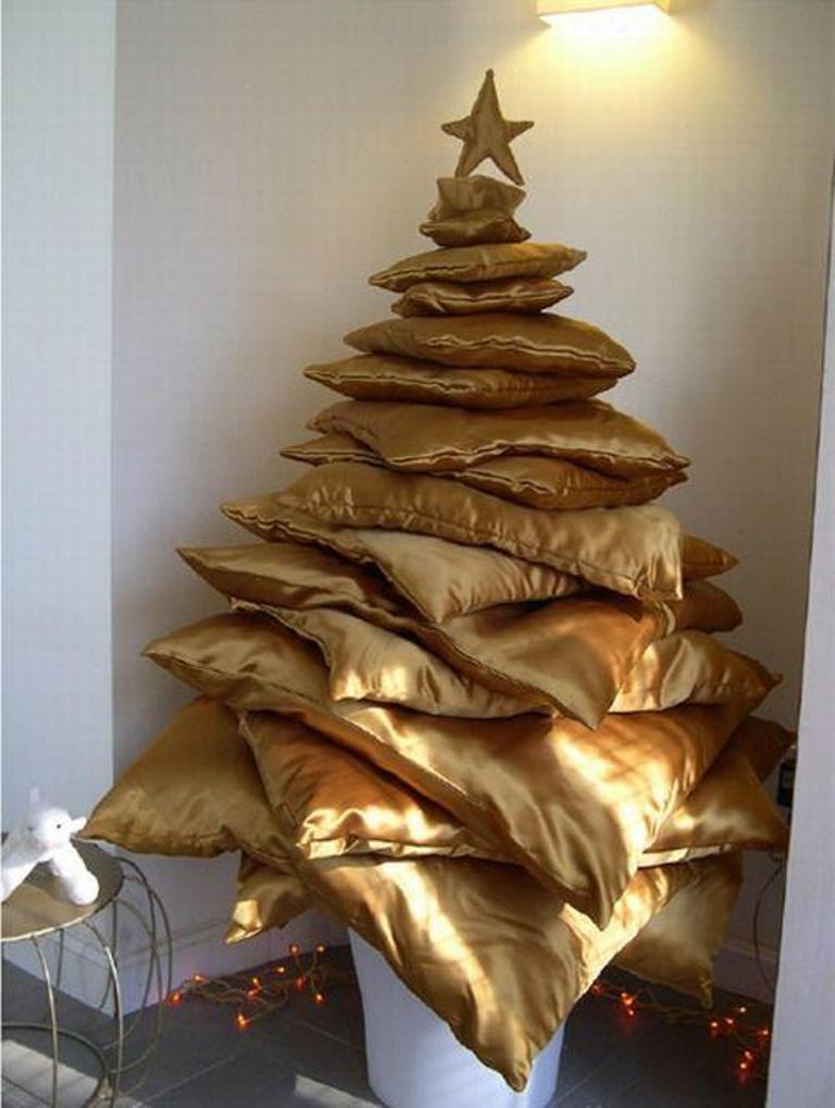 69 Stunning Christmas Decoration Ideas 10 christmas decoration 2016 (8)