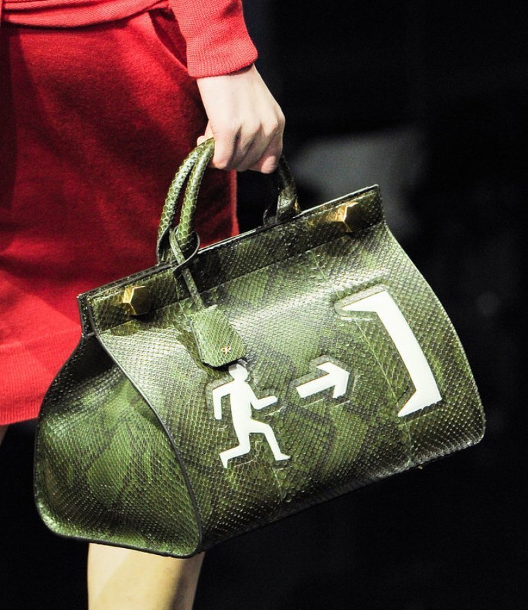 fur-reptile-skin-and-leather-9 75 Hottest Handbag Trends for Women in 2020