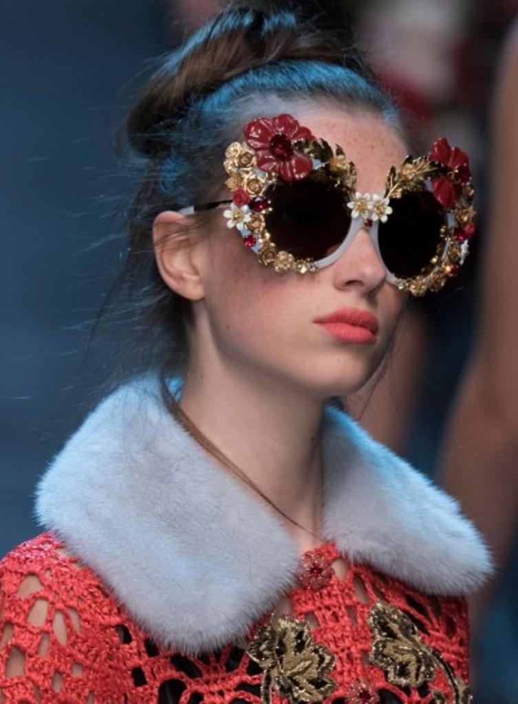 luxury-sunglasses-4 57+ Newest Eyewear Trends for Men & Women 2022