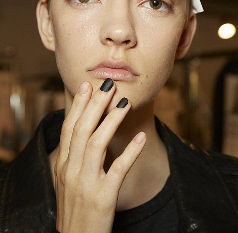 matte nails (2)