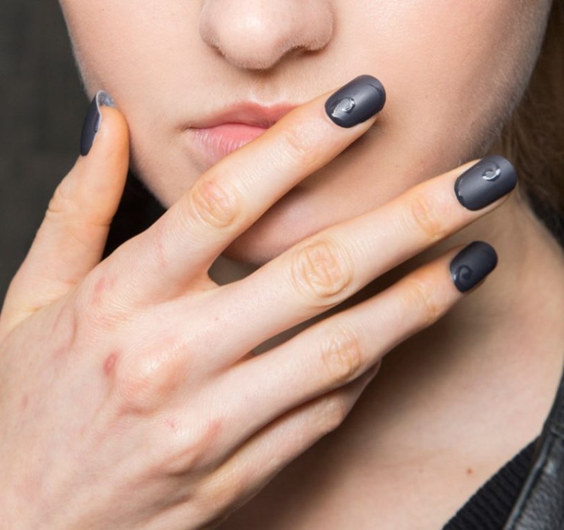 matte-nails-4 45+ Hottest & Catchiest Nail Polish Trends in 2021