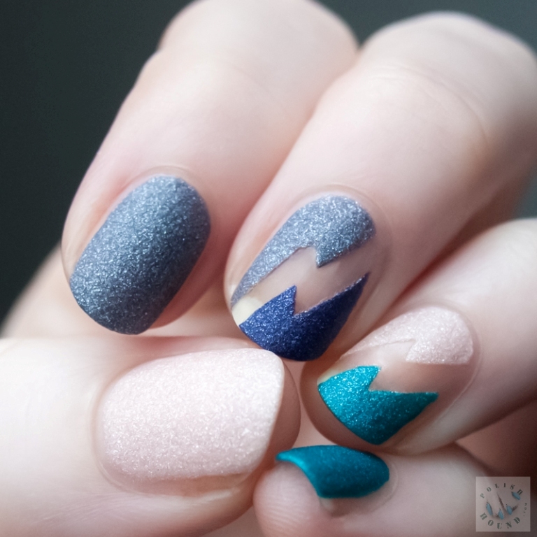 negative spacce nails (2)