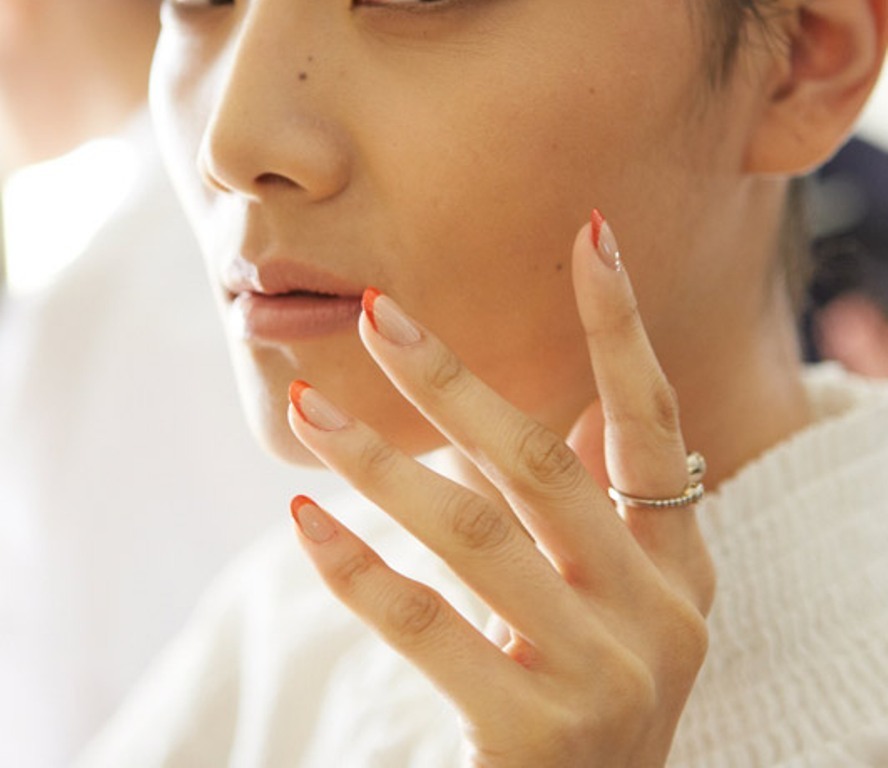 negative spacce nails (6)