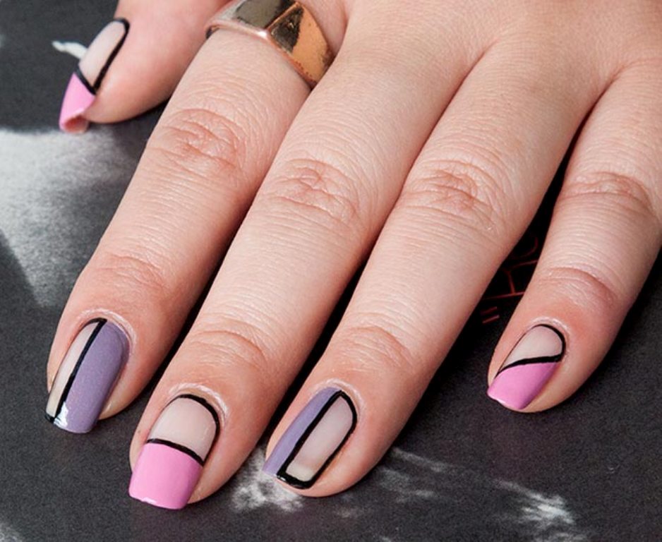 negative-spacce-nails 45+ Hottest & Catchiest Nail Polish Trends in 2021
