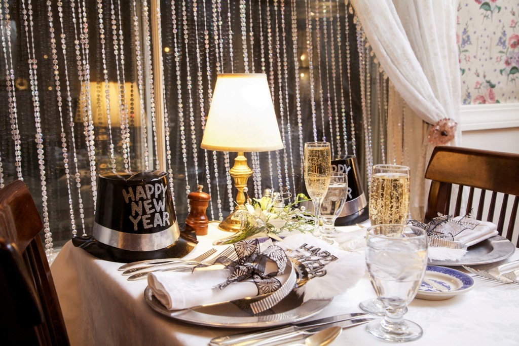53+ Creative New Year's Eve Decorating Ideas 23 new year 2016 decoration (22)