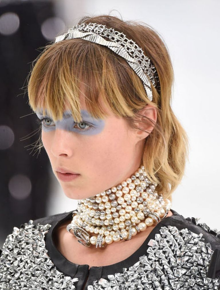 pearls-and-chains-1 65+ Hottest Jewelry Trends for Women in 2020