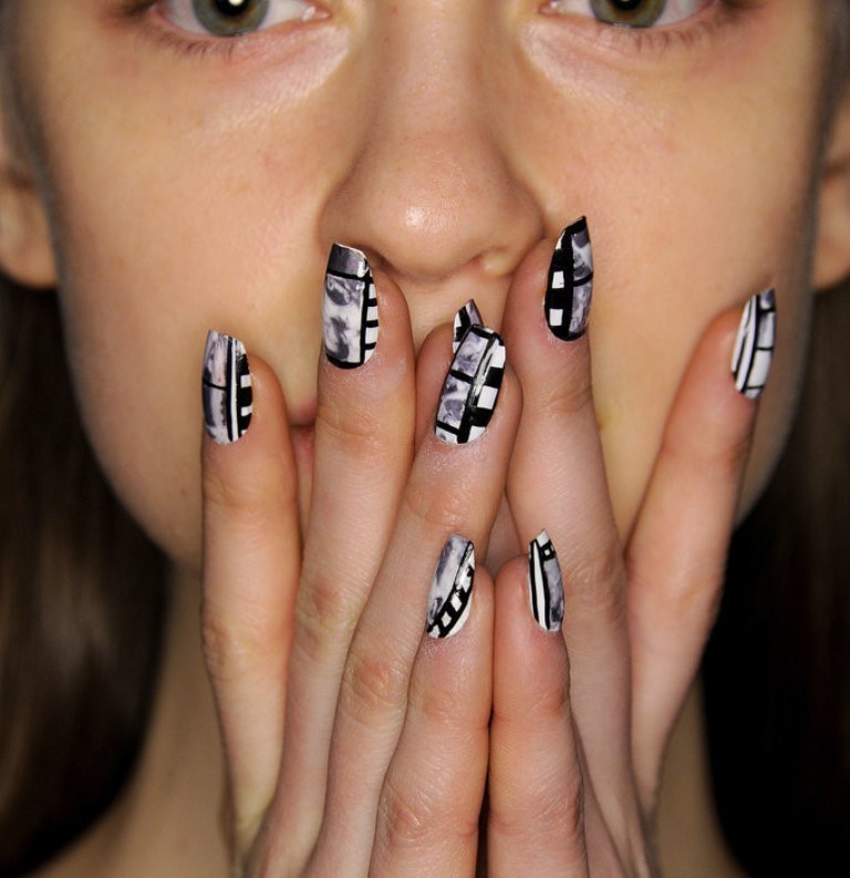 splatter nails
