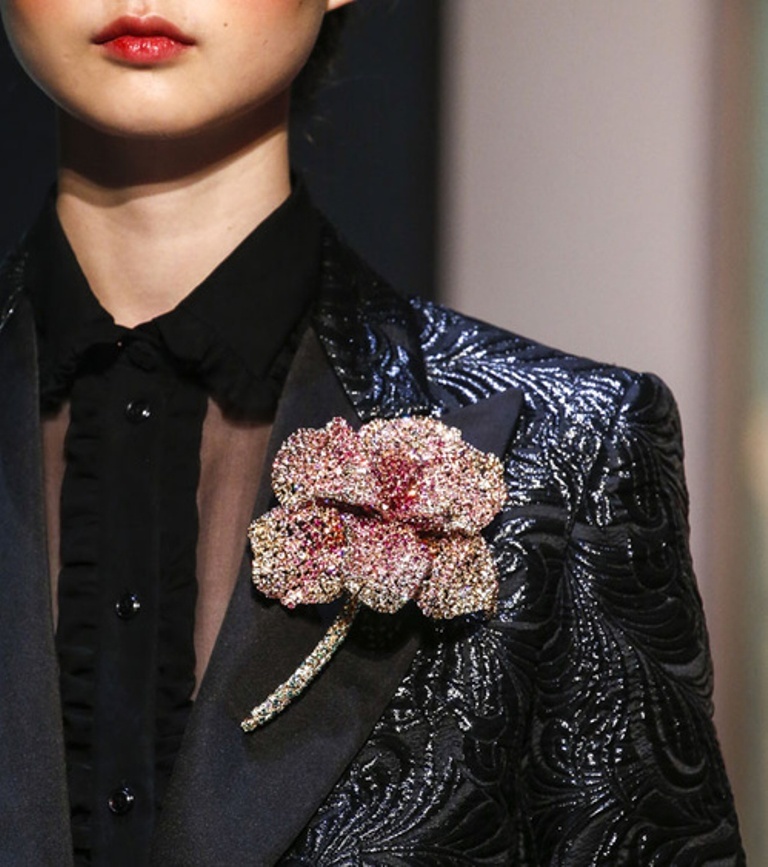 vintage-jewelry-and-brooches-4 65+ Hottest Jewelry Trends for Women in 2020