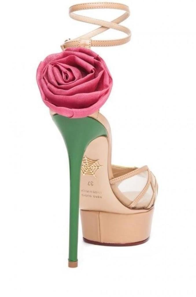 ♥ Stunning shoes for more elegance