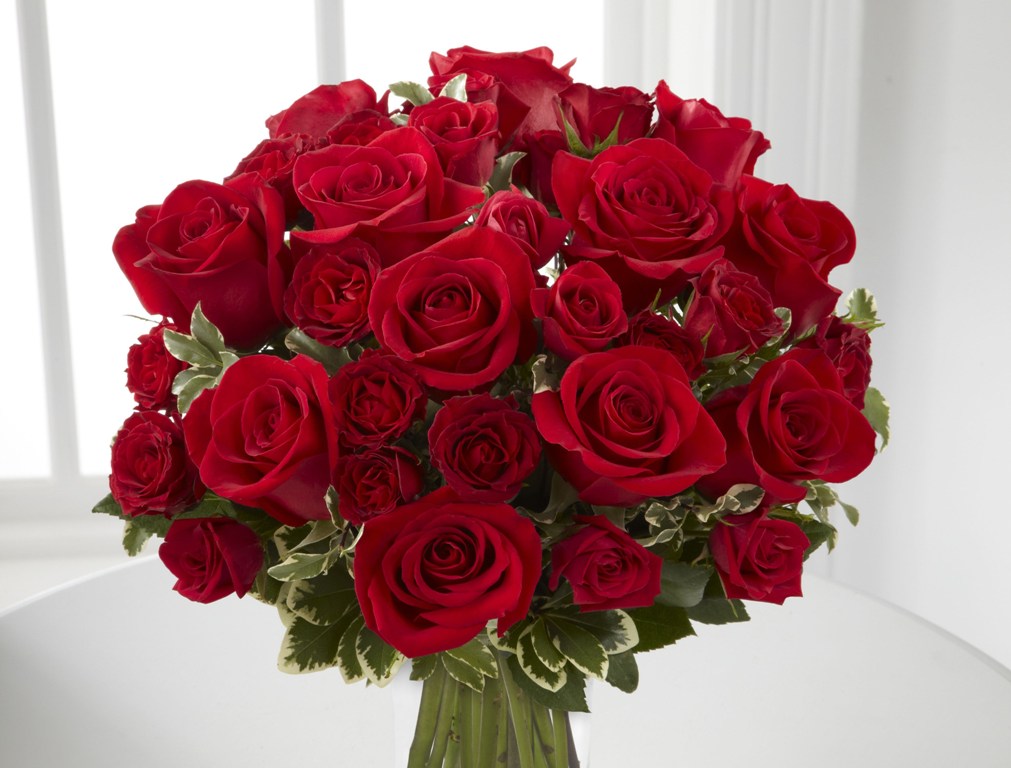 fascinating-flowers-6 22 Dazzling Valentine's Day Gifts for Women
