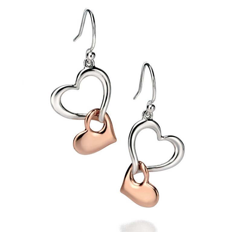 heart-shaped-earrings-2 22 Dazzling Valentine's Day Gifts for Women