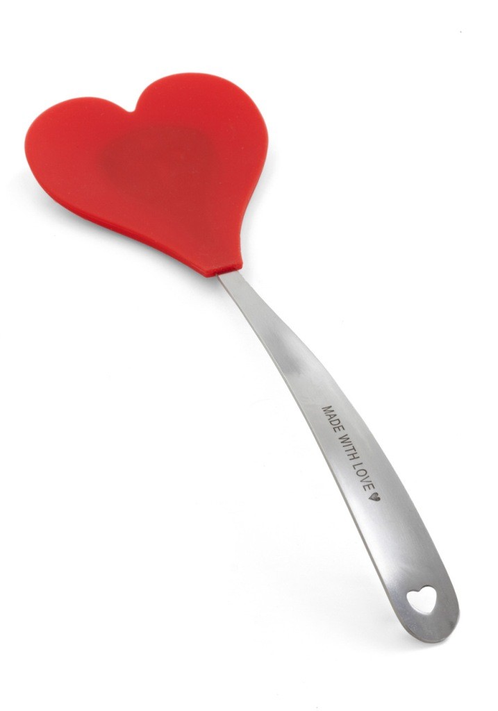 Heart-shaped spatula 