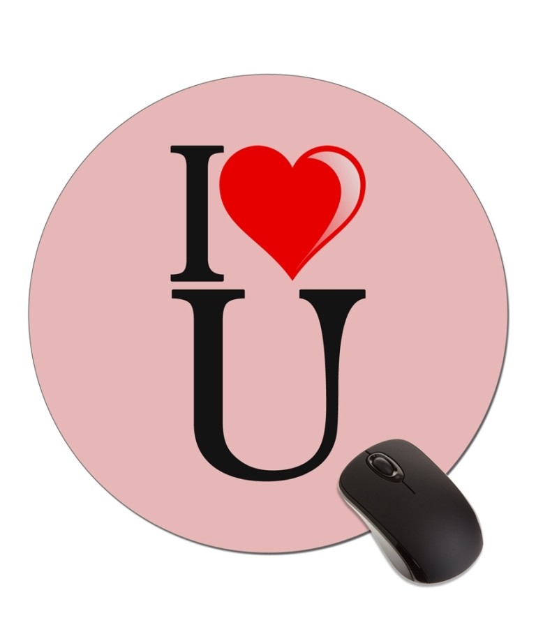 ♥ Mouse pad that can be personalized as well