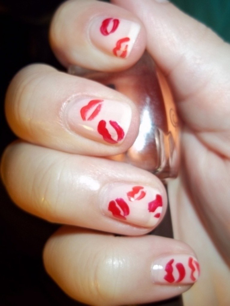 valentines-day-nails-17 89 Most Fabulous Valentine's Day Nail Art Designs