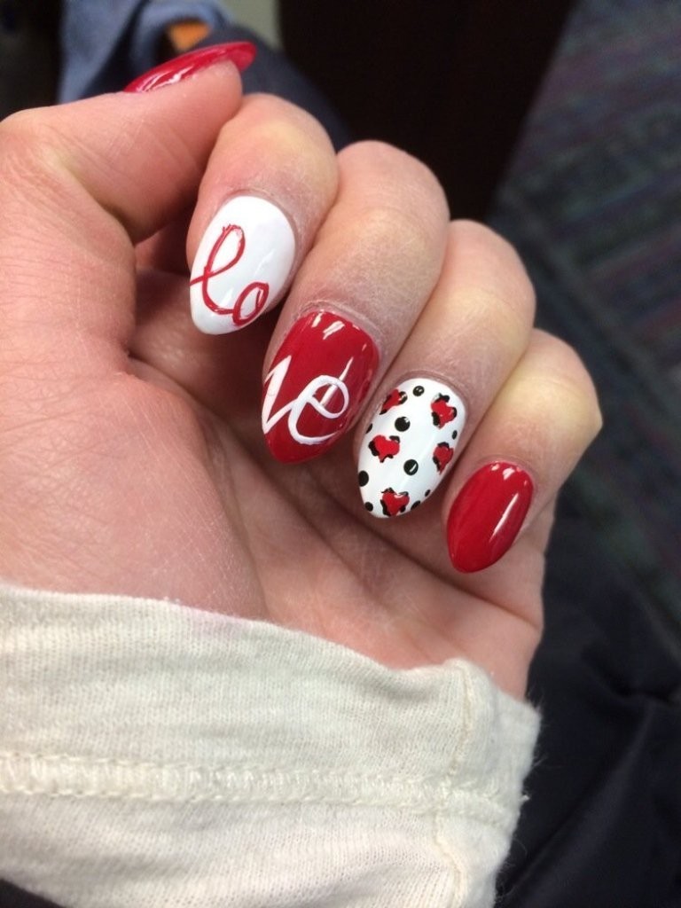 valentines day nails (56)