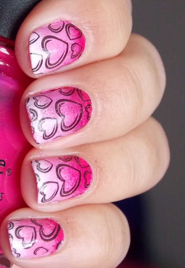 valentines-day-nails-84 89 Most Fabulous Valentine's Day Nail Art Designs