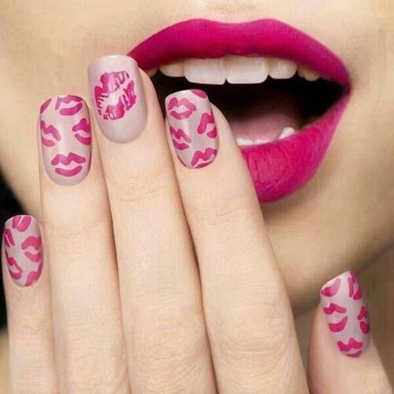 valentines-day-nails-88 89 Most Fabulous Valentine's Day Nail Art Designs