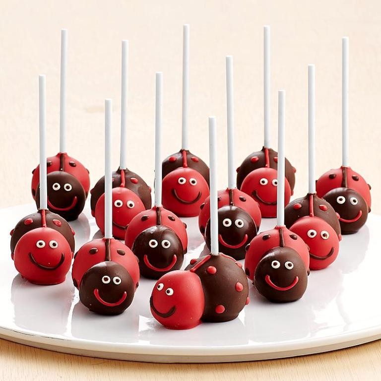 valentines-day-cake-pops-4 65 Most Romantic Valentine's Day Chocolate Treat Ideas