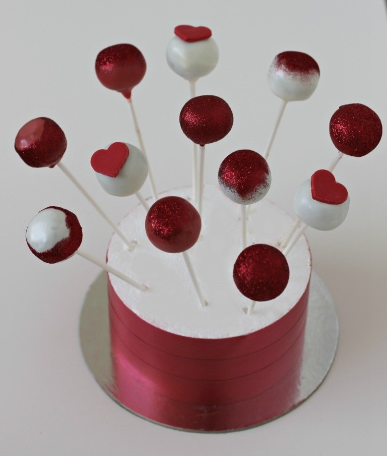 valentines day cake pops (5)