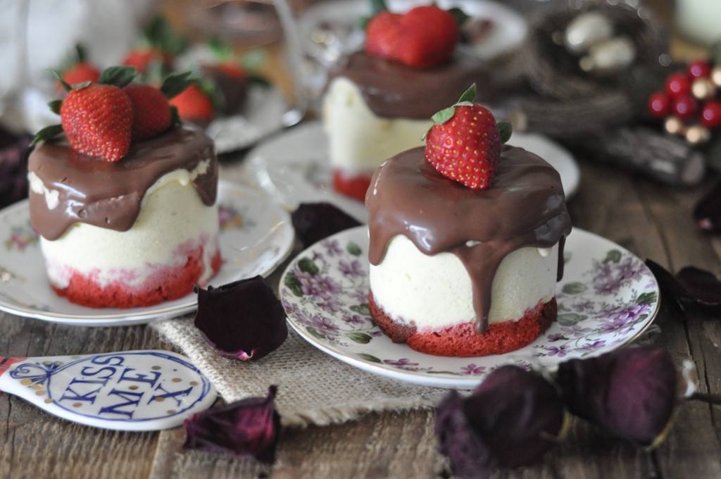 65 Most Romantic Valentine's Day Chocolate Treat Ideas 40 valentines day cakes (2)