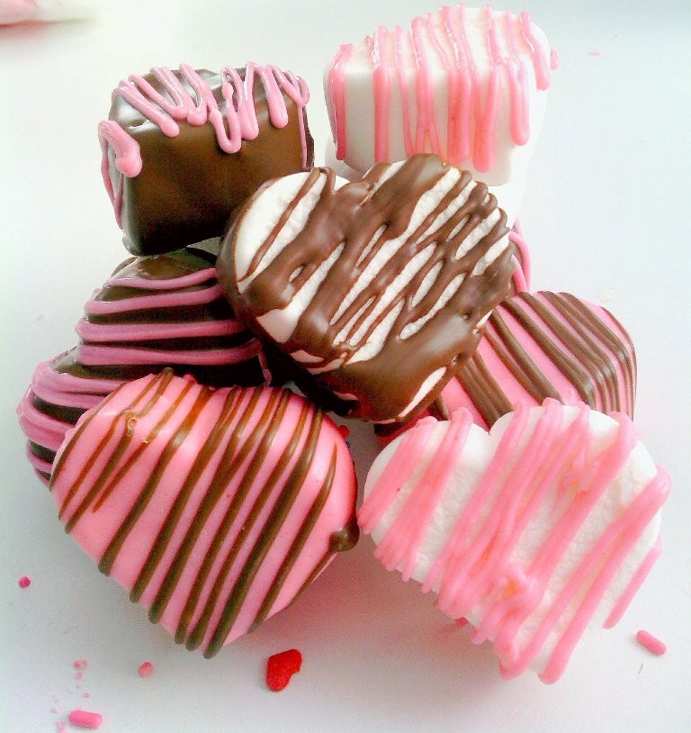 valentines-day-cookies 65 Most Romantic Valentine's Day Chocolate Treat Ideas