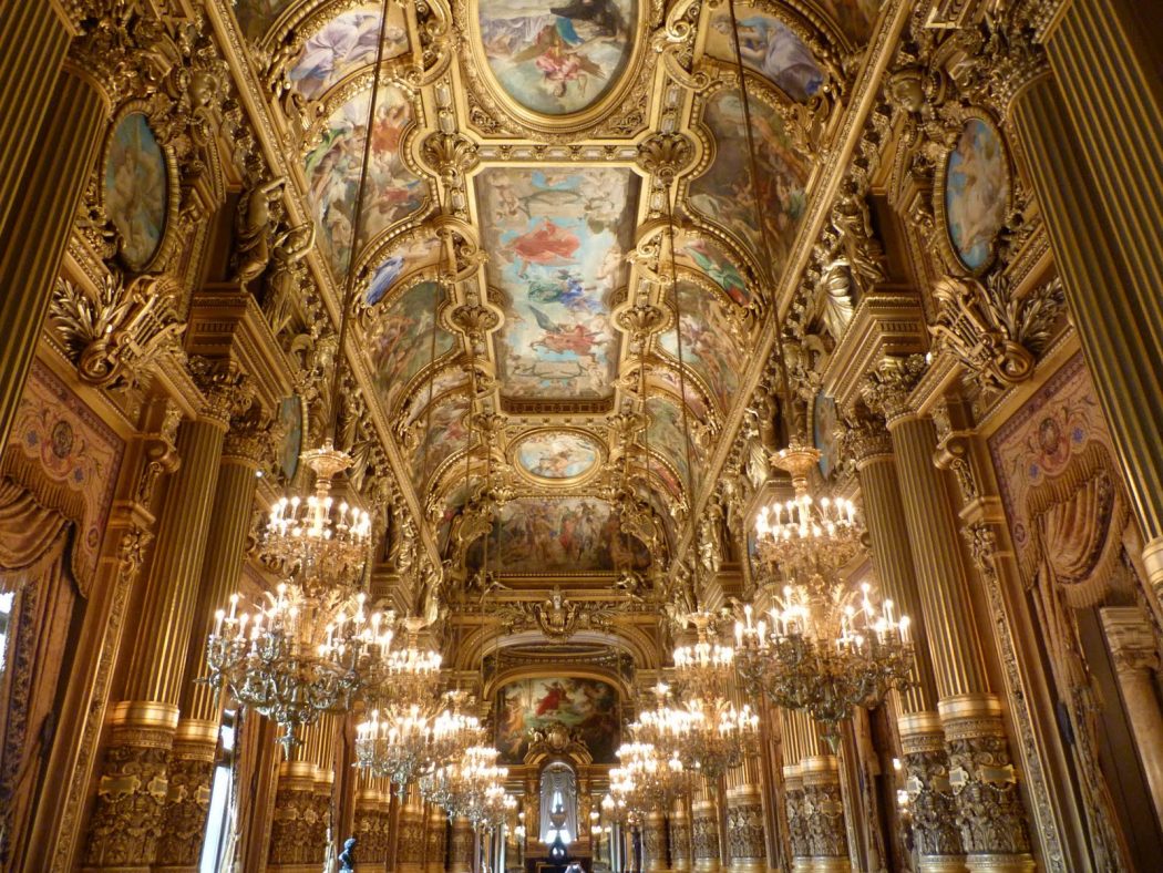 5 Places You Must Visit If You Will Travel To Paris 24 Palais_Garnier_-_Le_grand_foyer