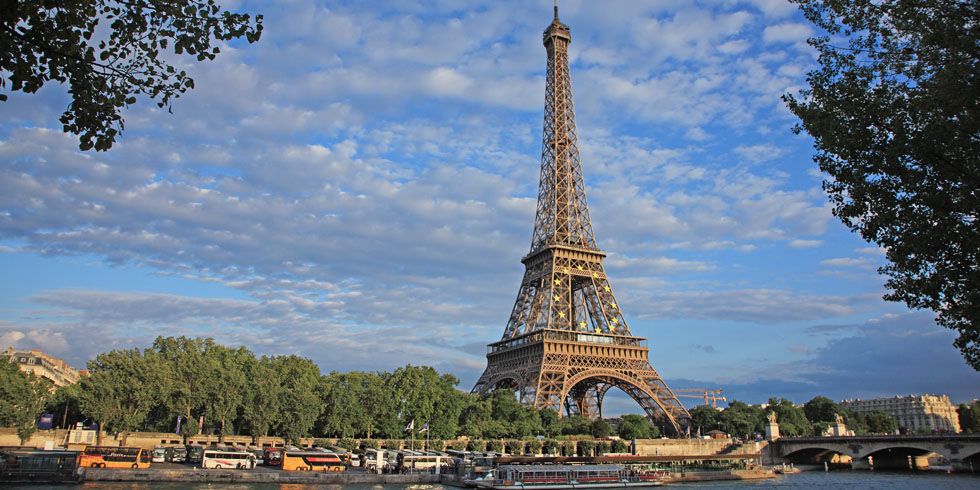 5 Places You Must Visit If You Will Travel To Paris 4 gallery-1444330211-eiffel-tower-index