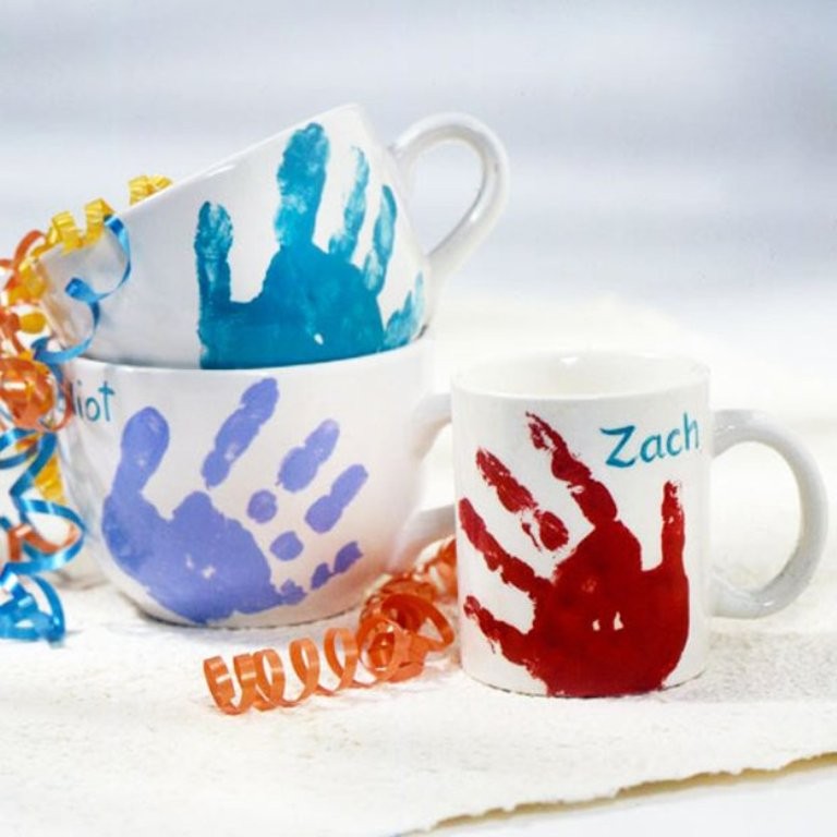 27 Most Stunning Mother's Day Gift Ideas 46 personalized mugs (1)