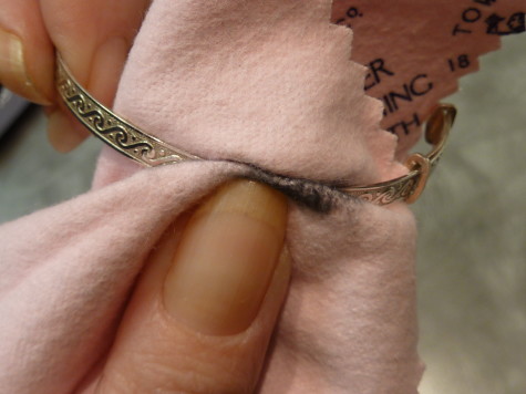 cleaning the silver bracelet
