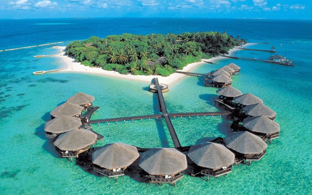 maldives-baros-island-resort 5 Most Beautiful Beaches in The World