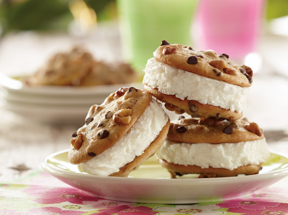 Honey-Walnut-Ice-Cream-Sandwiches