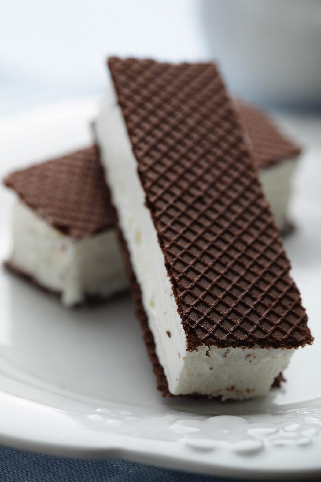Ice-cream-sandwich-Cinnamon-Parlour-high-res 2 Creative Dessert Recipes That Will Impress Your Husband