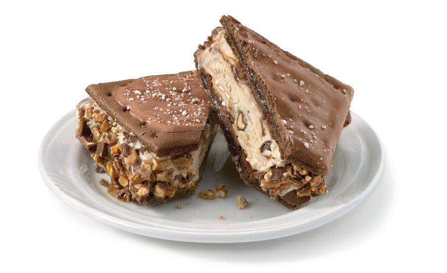PopTart-ice-cream-sandich-Candy-Bar-900