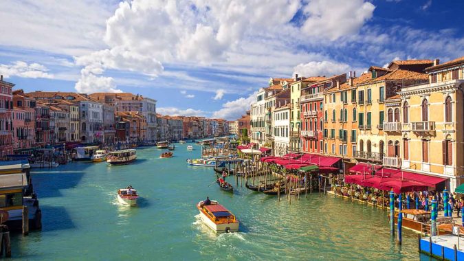 venice grand canal 1500 850 1 5 Most Romantic Getaways for You and Your Loved One - 13