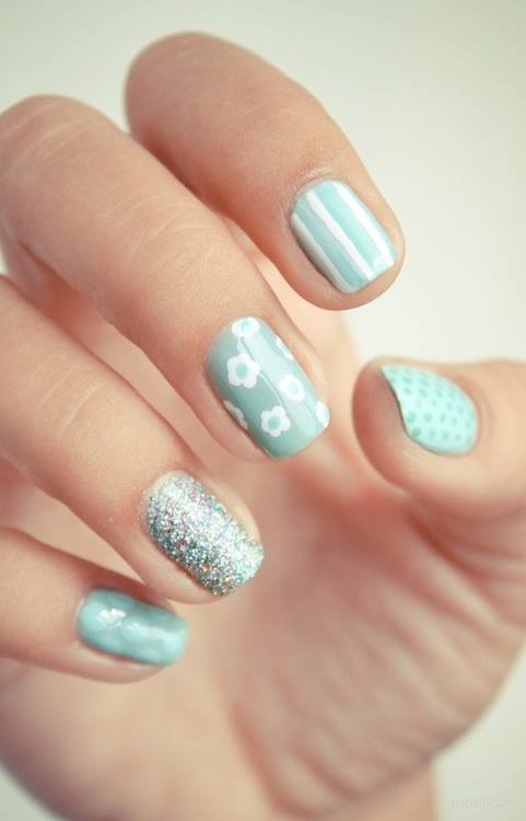 35 Nails Designs; How Do You Paint Your Nails? 80 ++1148878_611825835536934_1472147498_n