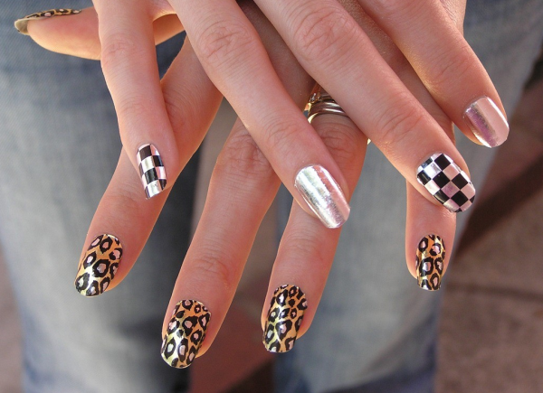 35 Nails Designs; How Do You Paint Your Nails? 77 45444567575