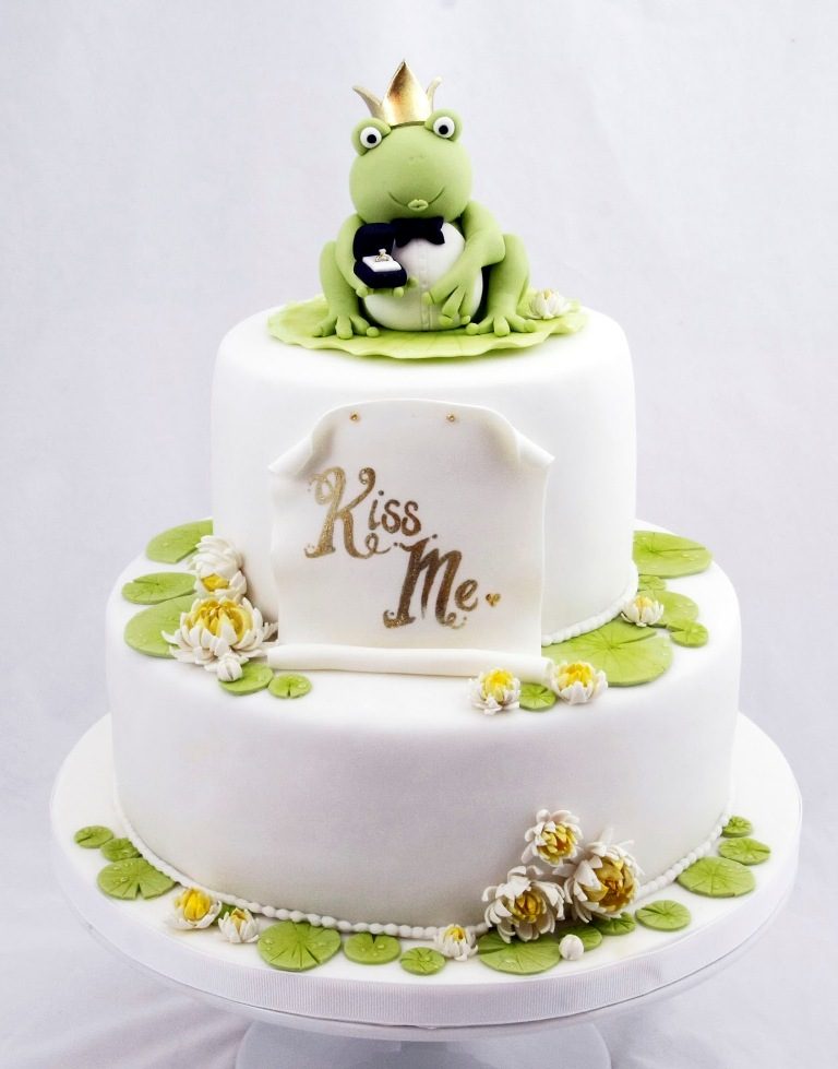 Fairytale Ending wedding cake toppers (4)
