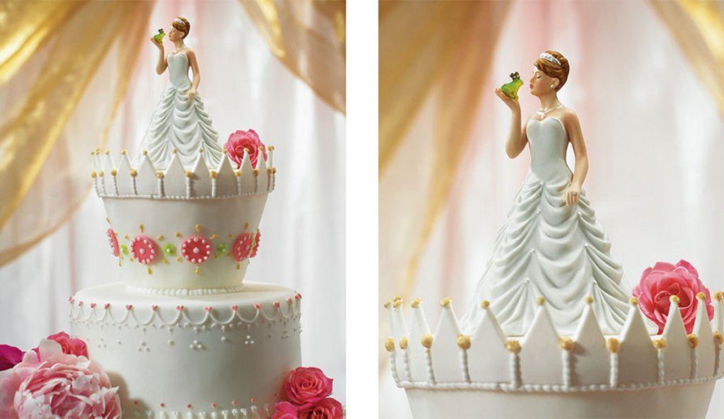 Fairytale-Ending-wedding-cake-toppers-6 50+ Funniest Wedding Cake Toppers That'll Make You Smile [Pictures] ...