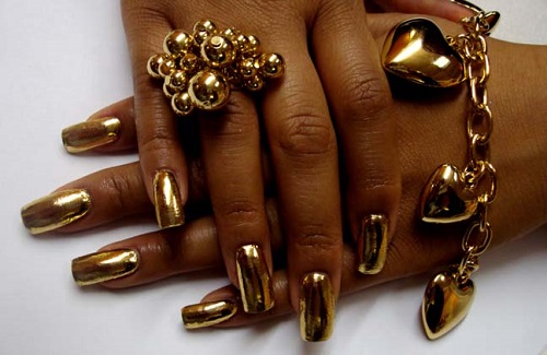 35 Nails Designs; How Do You Paint Your Nails? 58 Vinny-Nails-Golden-Design-Ideas
