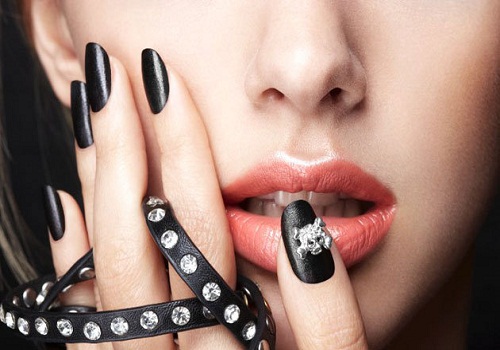 black-nail-tips 35 Nails Designs; How Do You Paint Your Nails?